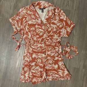 Forever 21 Collared Shorts Romper with belt size Small
